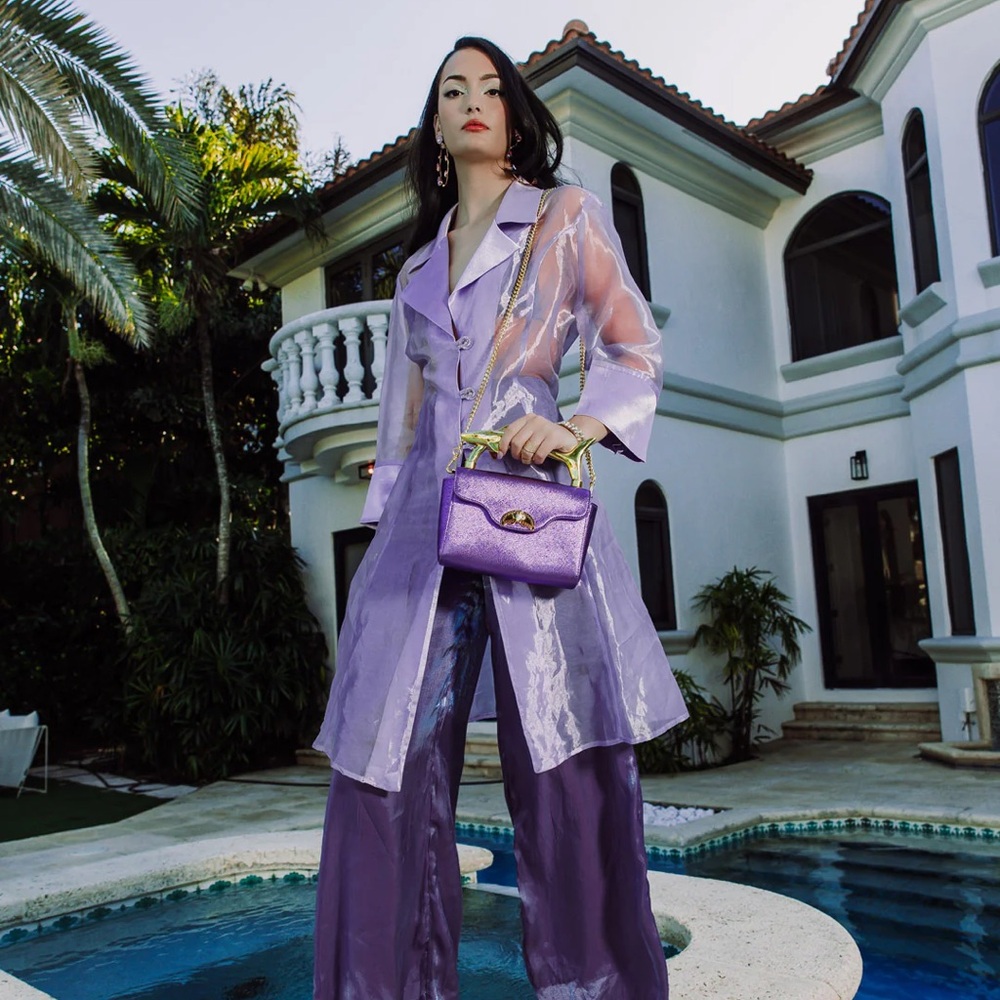 Sprayground Sharks Of The Gold Ocean Clutch - Picture 8 of 11